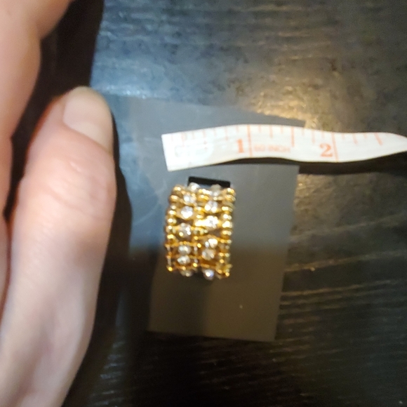 Beautiful cz Goldtone stretch,flex ring, - Picture 7 of 7